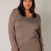 Grote Maten Mode Base Level Curvy | Base Level Curvy Shirt Anine 024 - 9043 Dark Taupe