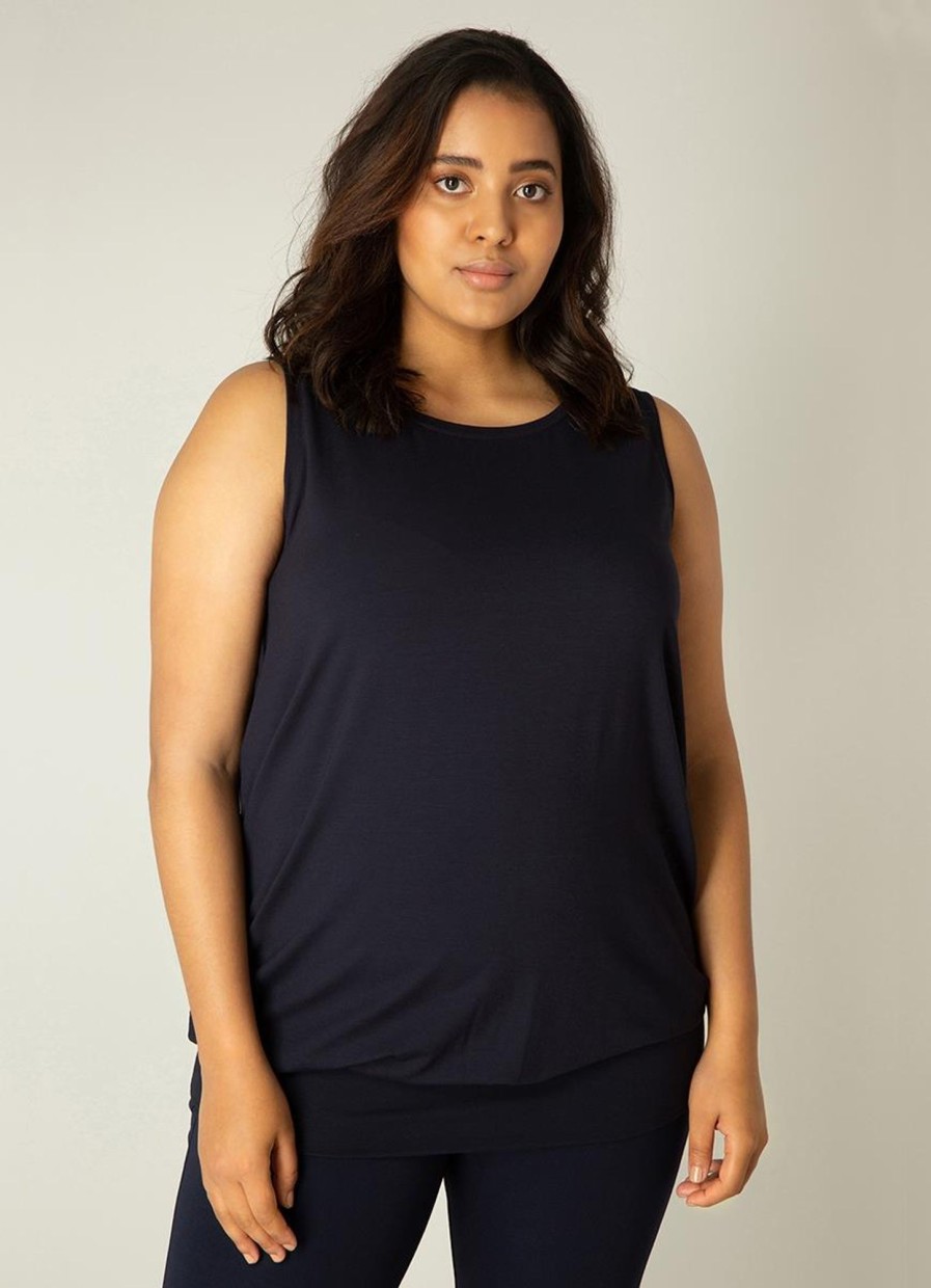 Grote Maten Mode Base Level Curvy | Base Level Curvy Top Yasmina 032 Dark Blue